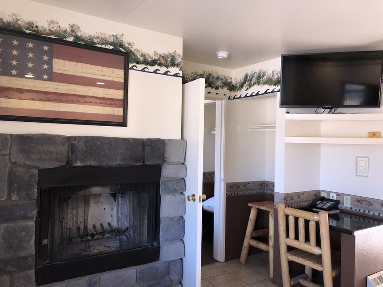 Hotel Fireside Lodge