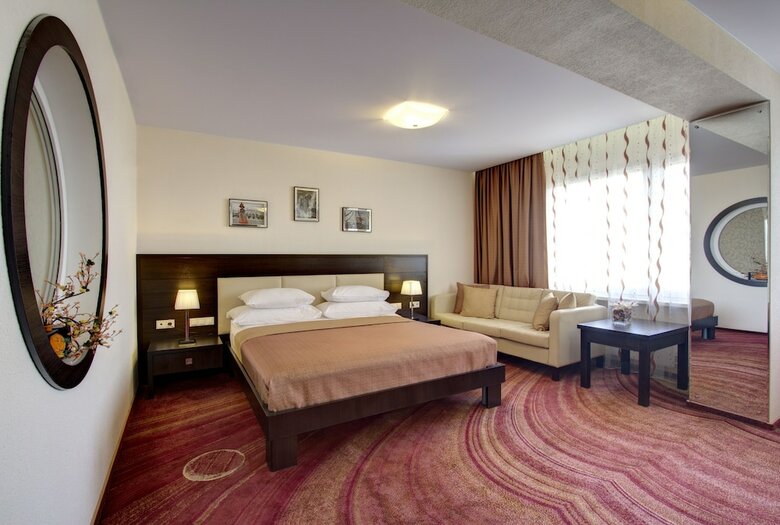Izmailovo Alfa Hotel