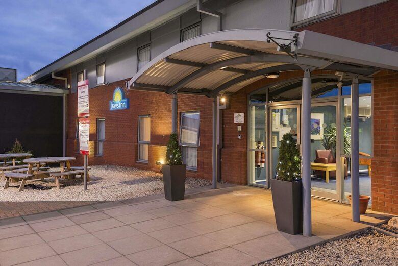 Hotel Days Inn By Wyndham Telford Ironbridge M54
