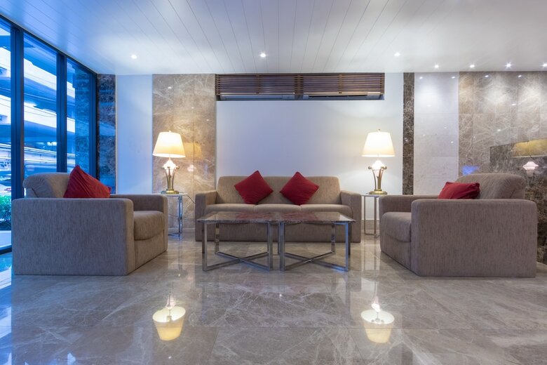 Thomson Hotel Huamark