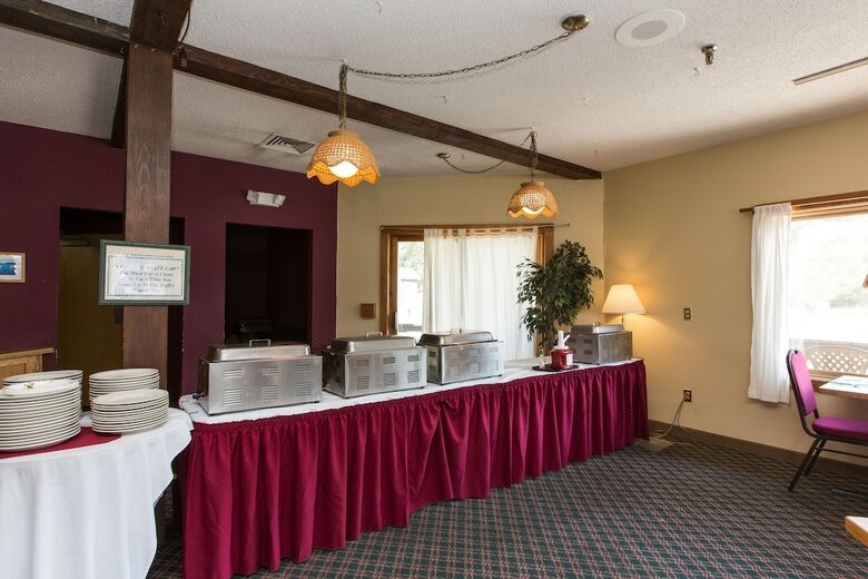 Hotel Commodores Inn