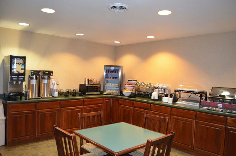 Hotel Americinn By Wyndham Maquoketa