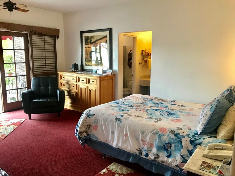 Hotel Villa Rosa Inn