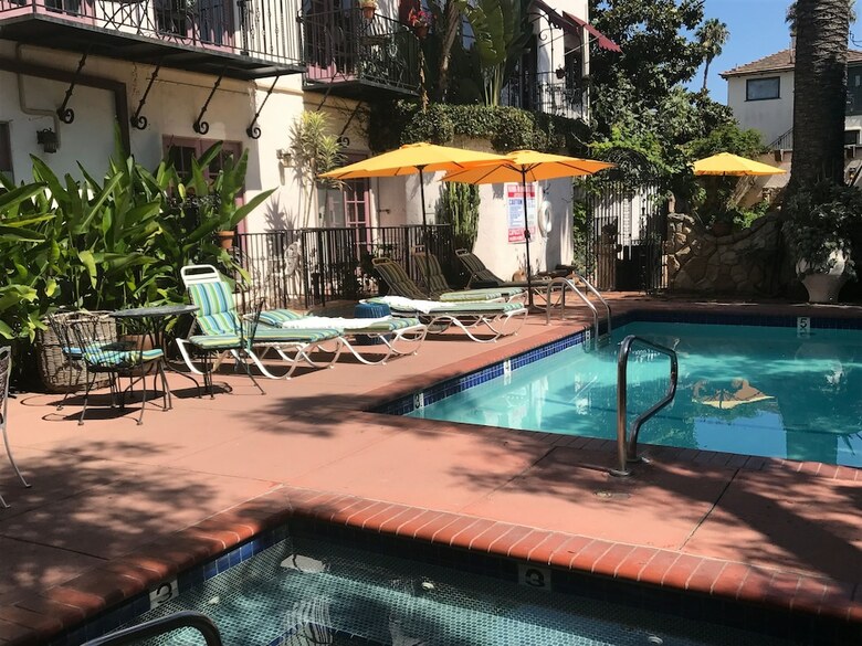 Hotel Villa Rosa Inn