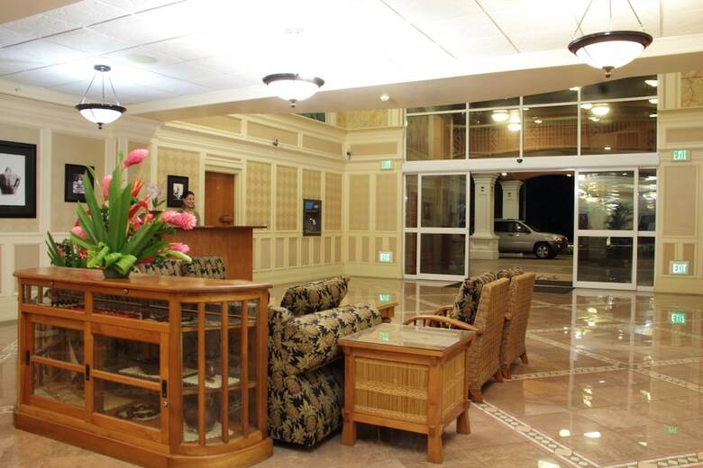 Tradewinds Hotel