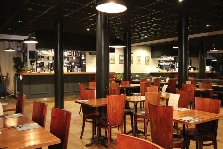 Hotel Vol De Nuit