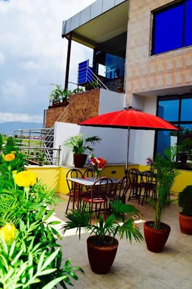 Regal Airport Hotel