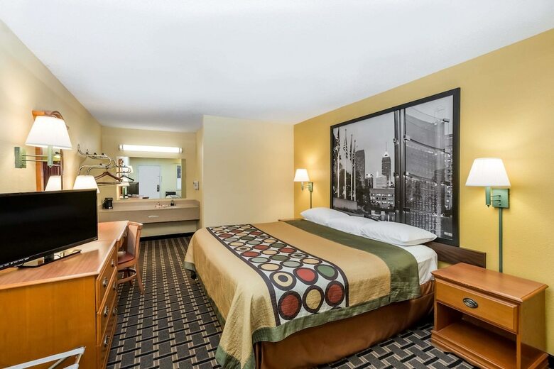 Motel Super 8 By Wyndham Indianapolis