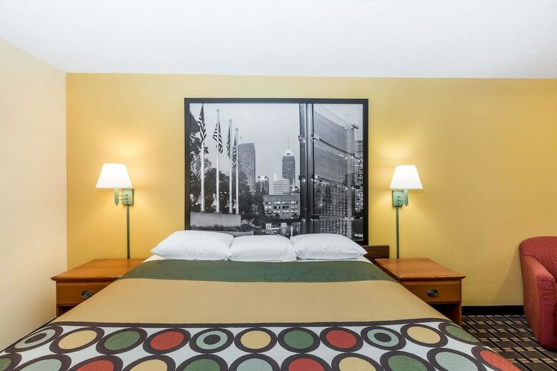 Motel Super 8 By Wyndham Indianapolis