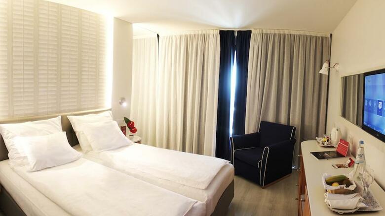 Hotel Four Views Monumental
