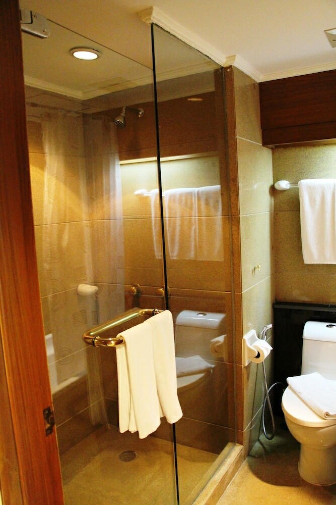 Suntara Wellness Resort & Hotel