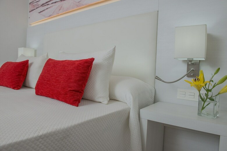 Hotel Aequora Lanzarote Suites