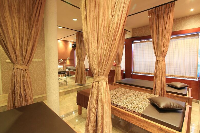 Hotel Salak The Heritage