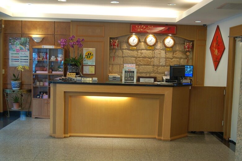 Hua Tong Hotel