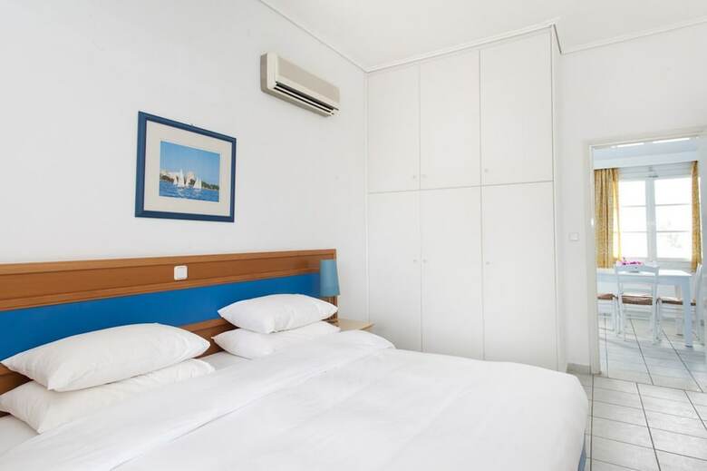Daphne's Club Hotel Apartments