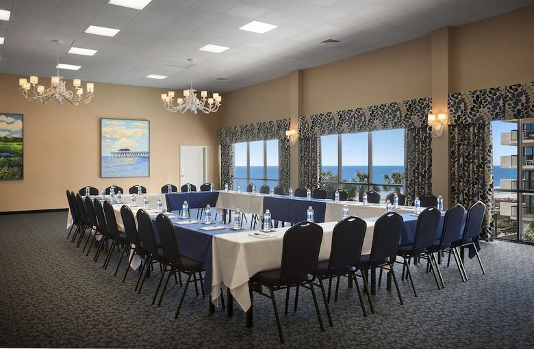 Hotel Grande Cayman Resort