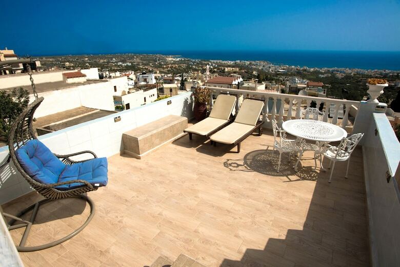 Aparthotel Korifi Suites Collection (Adults Only)