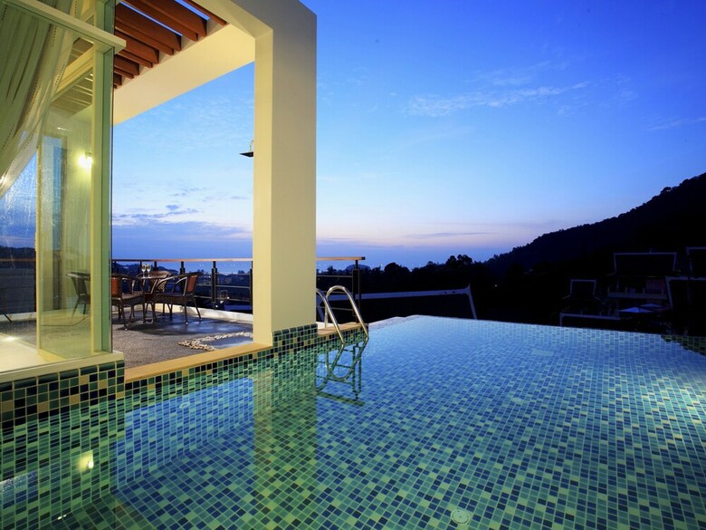 Kata Sea View Villas