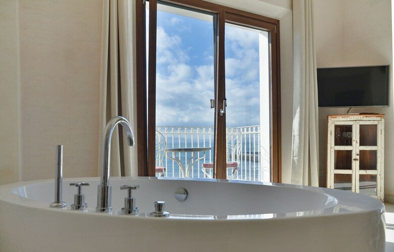 Apartamentos La Residencia Tarifa