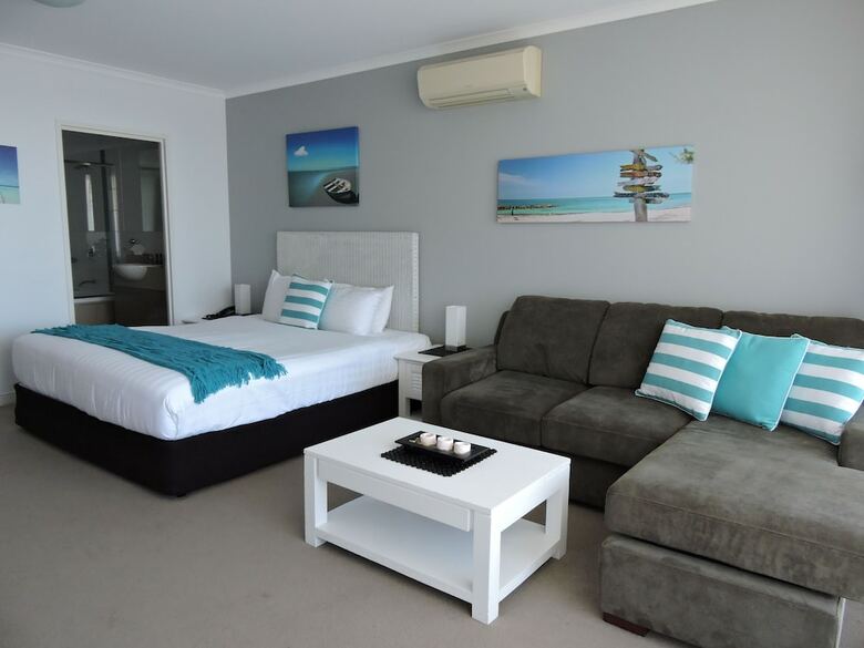 Ettalong Beach Premium Waterview Apartments