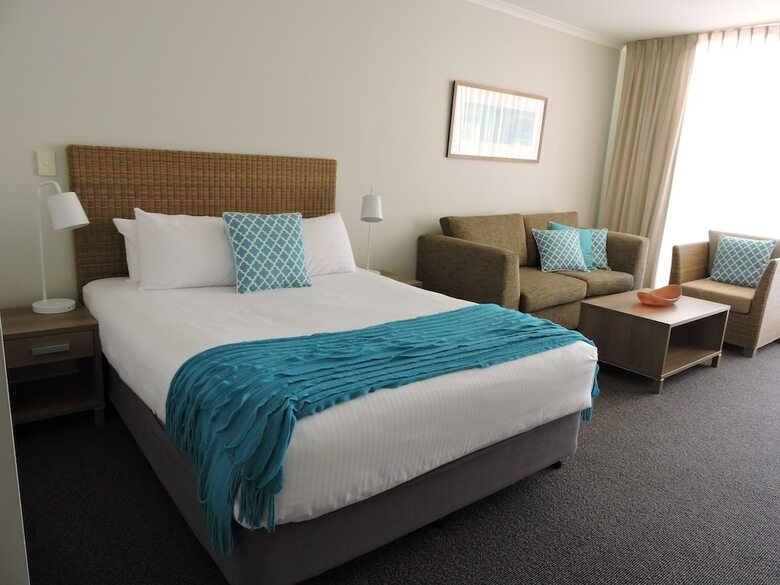 Ettalong Beach Premium Waterview Apartments