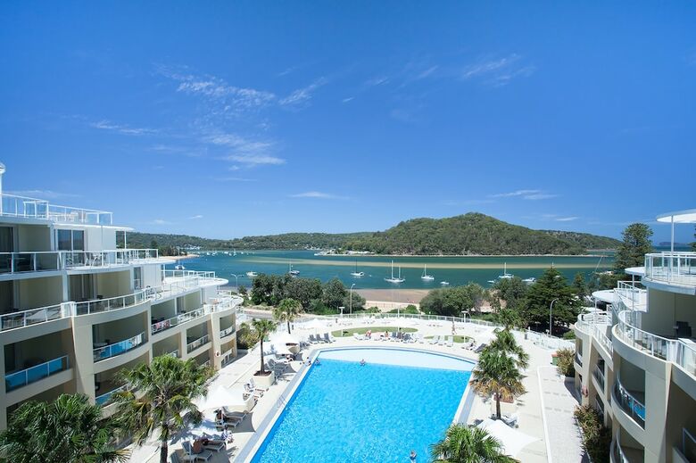 Ettalong Beach Premium Waterview Apartments