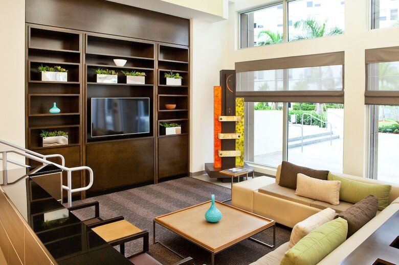 Hotel Element Miami Doral