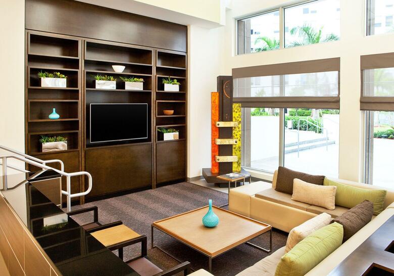 Hotel Element Miami Doral