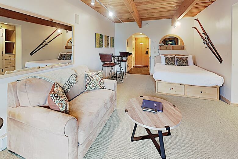 The Timberline Condominiums