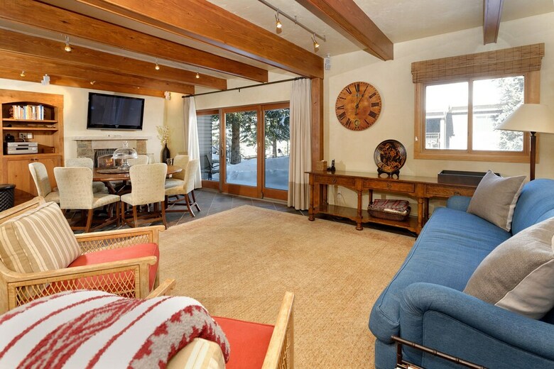 The Timberline Condominiums