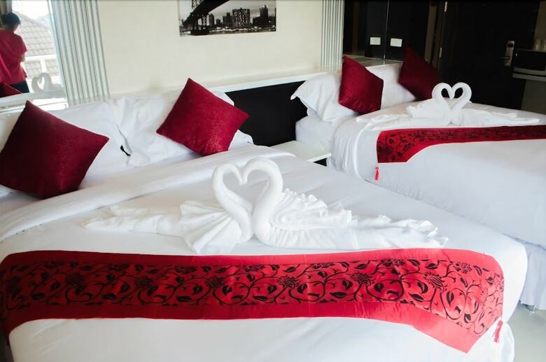 Excella Hotel