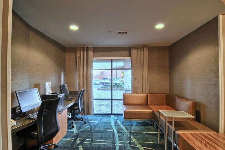 Hotel Springhill Suites Detroit Southfield