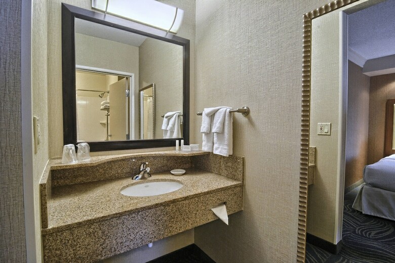 Hotel Springhill Suites Detroit Southfield