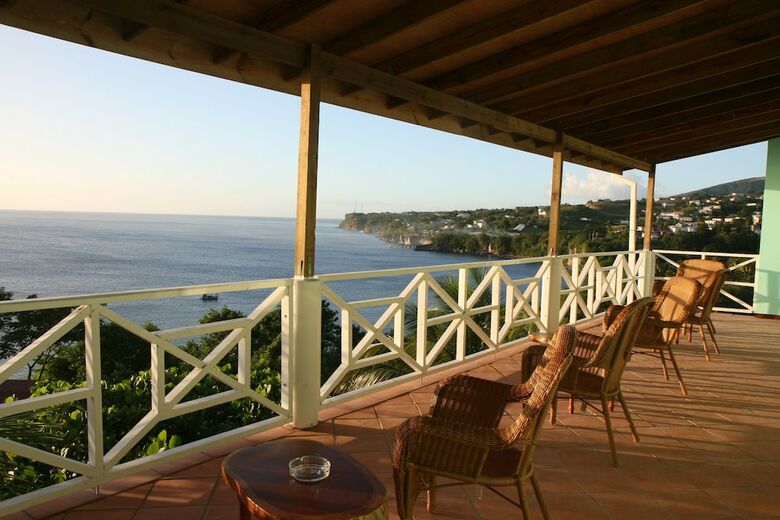 Tamarind Tree Hotel And Restaurant