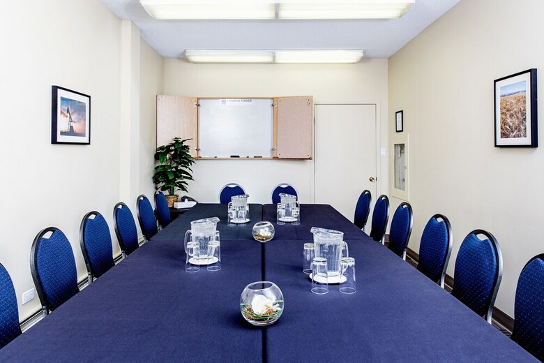 Campus Tower Suite Hotel