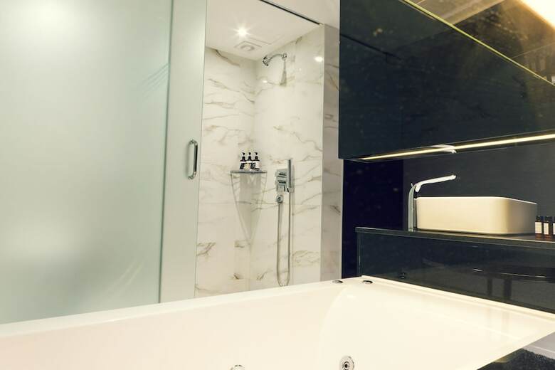 Busan Amare Hotel