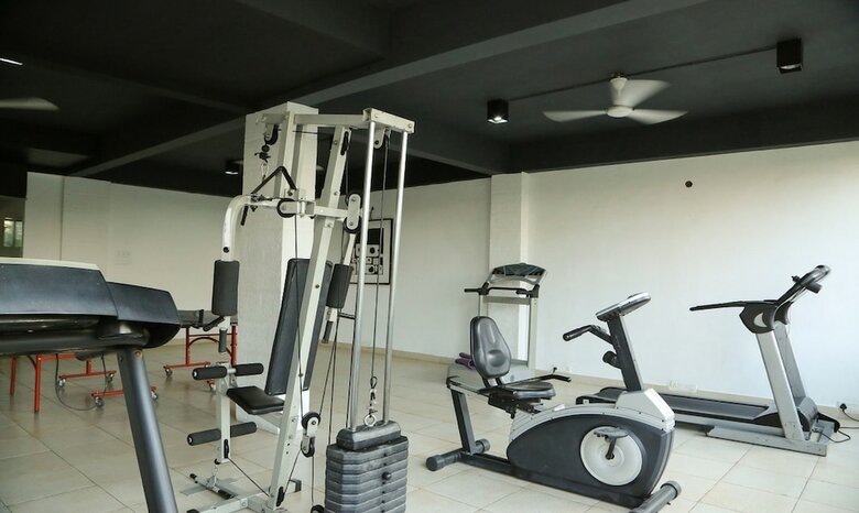 Hotel At Home Suites