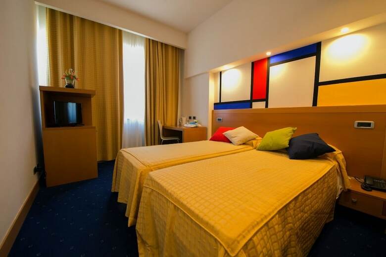 Hotel Planet