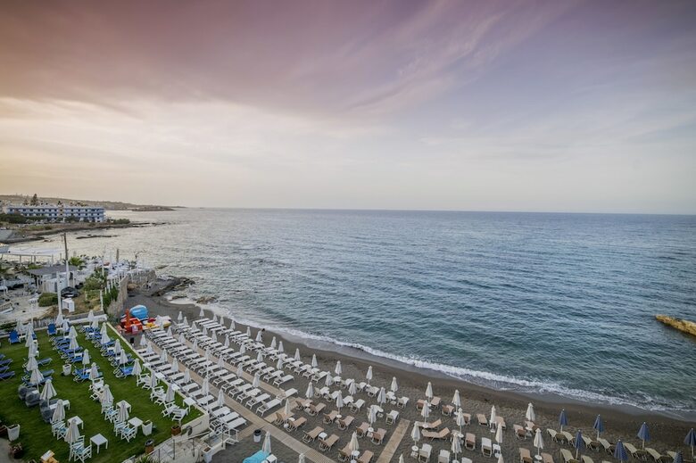 Golden Beach Hotel