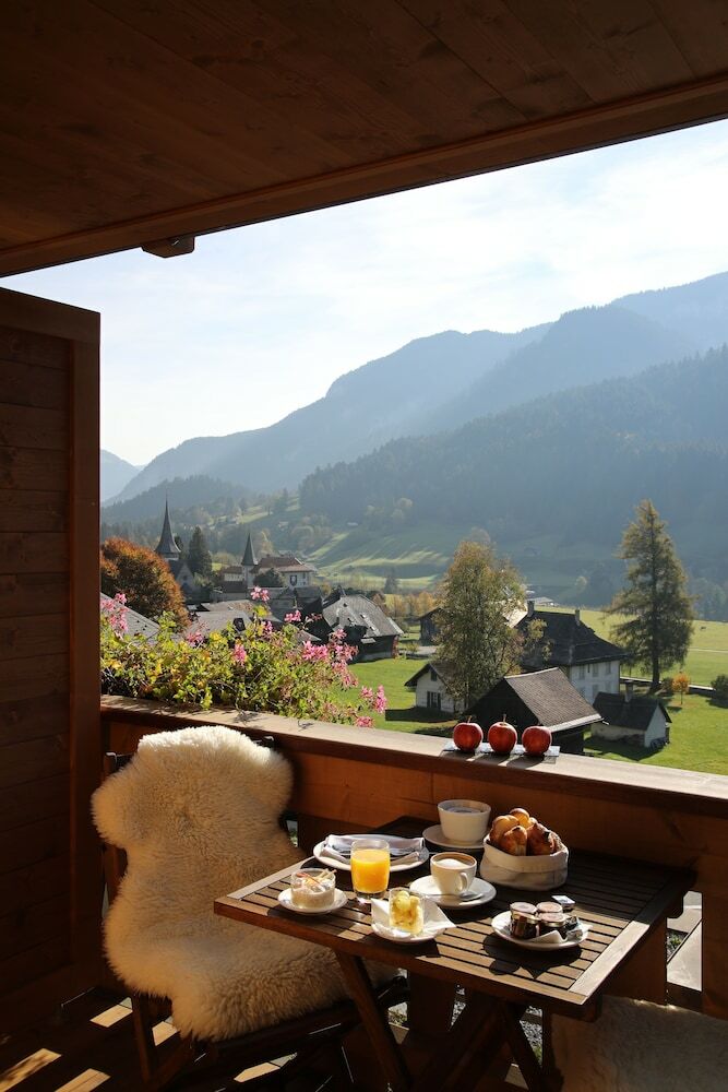 Hotel De Rougemont & Spa