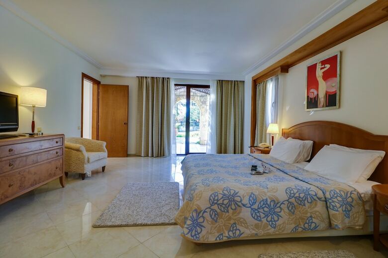 Aegean Melathron Thalasso Spa Hotel