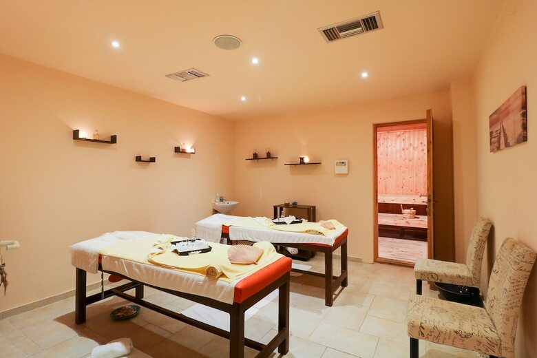 Aegean Melathron Thalasso Spa Hotel