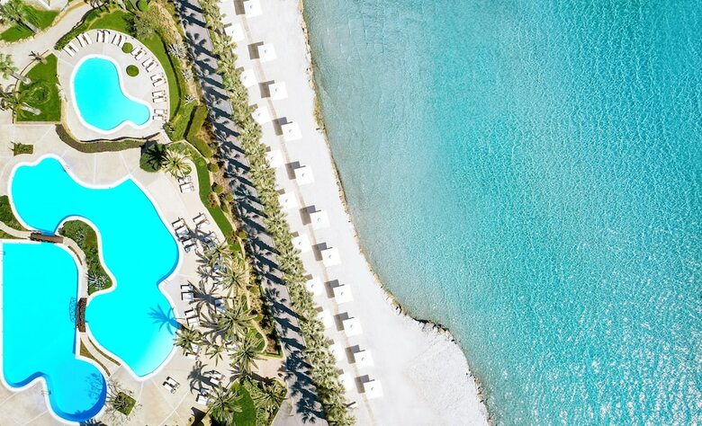 Hotel Sani Beach