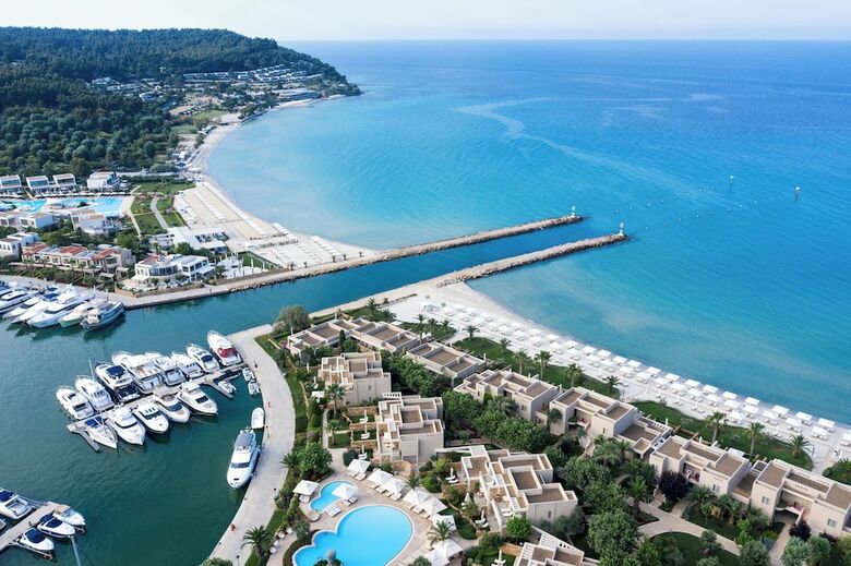 Hotel Sani Club