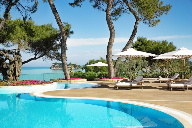 Hotel Sani Club