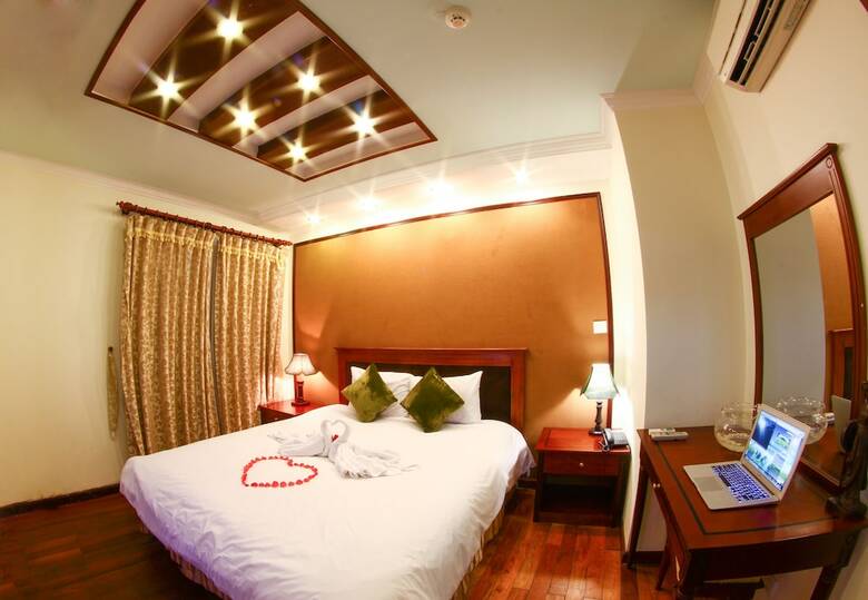 Atrium Hanoi Hotel