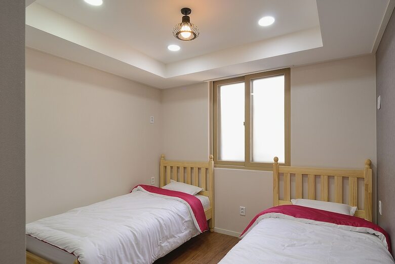 Hotel Red Guest House