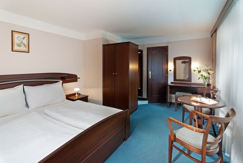 Hotel Z�ti?�