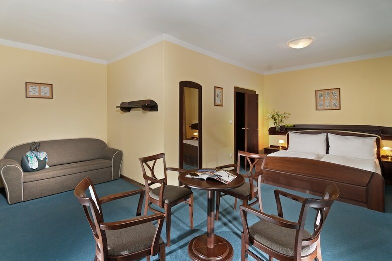 Hotel Z�ti?�