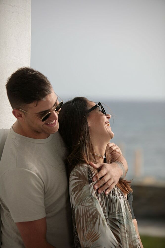 Liana Beach Hotel & Spa
